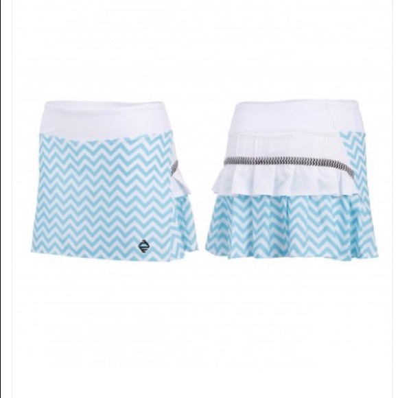 AdEdge Tennis Skirt Blue and White Chevron - Picture 6 of 6